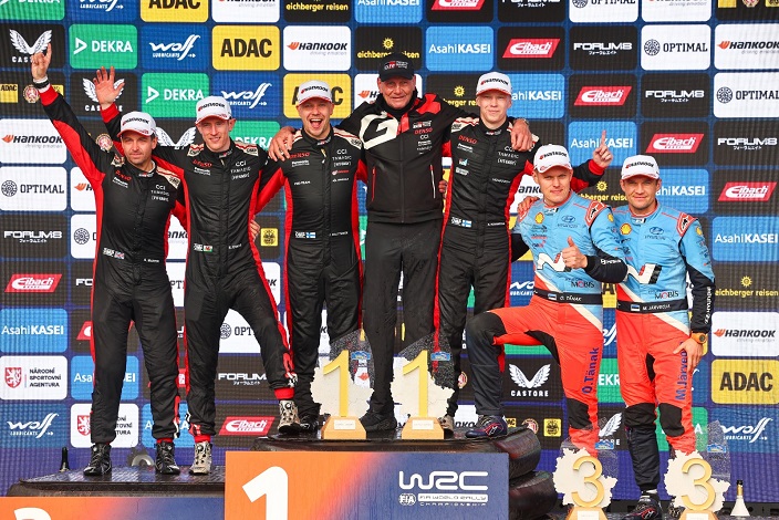 تويوتا تتصدر رالي أوروبا الوسطى وتحافظ على لقب المصنعين للمرة الخامسة