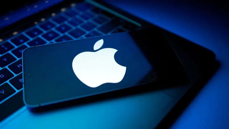 أبل تجمع تطبيقاتها الإبداعية في باقة جديدة بـ 13 دولارًا شهريًا