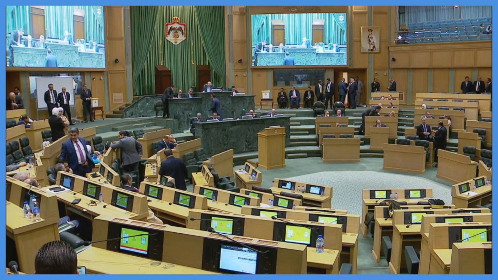 مصدر حكومي يكشف موعد إرسال مشروع الموازنة للنواب