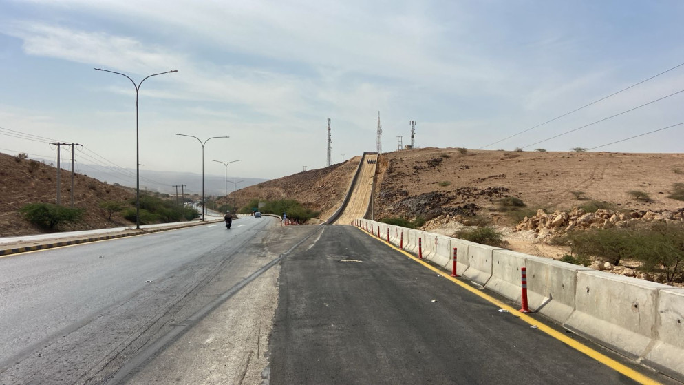 الأشغال تُنهي مشروع مهارب النجاة على طريق العدسية – البحر الميت