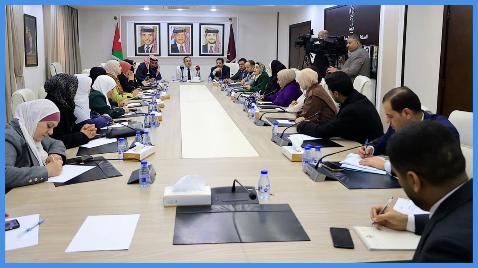 عدد من القضايا على طاولة الإدارية النيابية