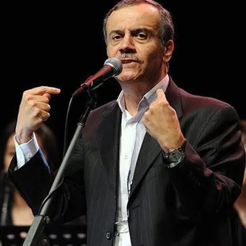 الموت يغيّب الفنان اللبناني صاحب أغنية أناديكم