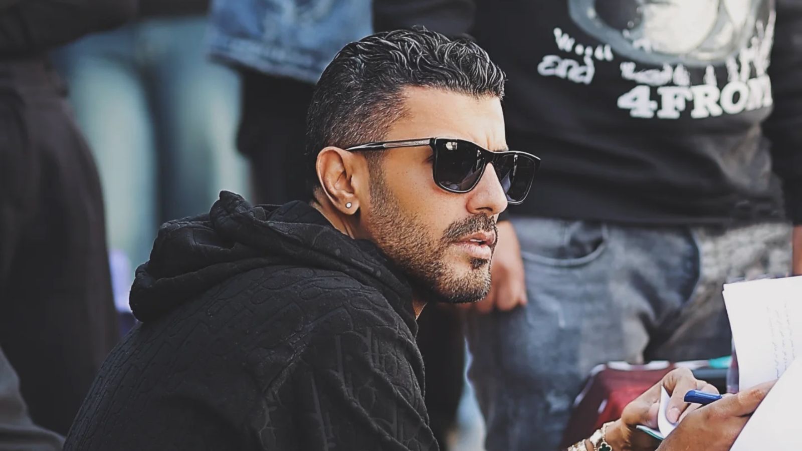  محمد سامي يحسم حقيقة منعه من العمل ومغادرة مصر