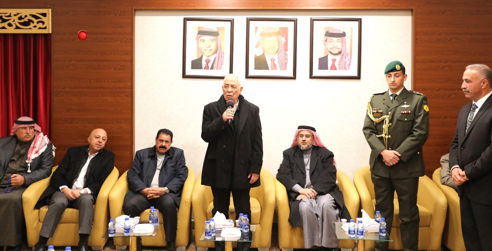  العيسوي يعزي عشائر حداد والعبادي والعلبي 