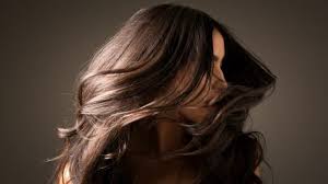 طريقة الاعتناء بالشعر في فصل الشتاء 