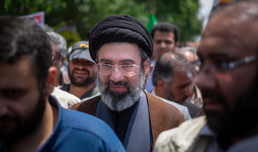 مجتبى خامنئي يشكر في رسالة خطية جديدة العراق على دعم طهران