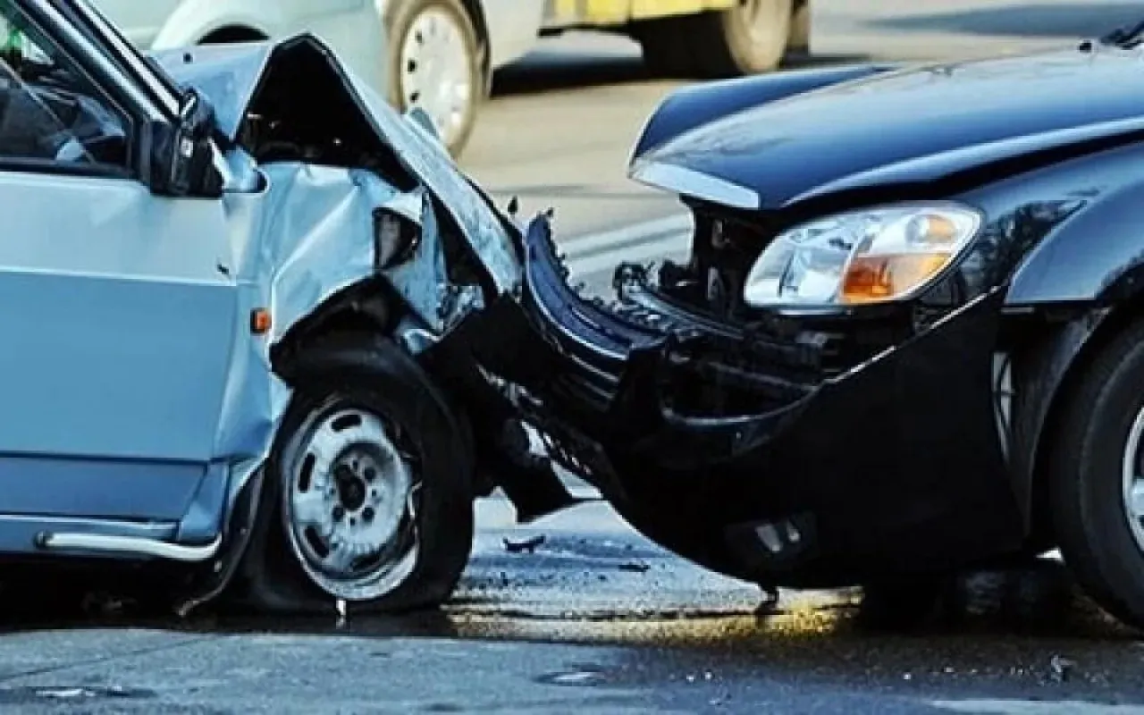 إدارة السير: السرعة الزائدة تضاعف قوة الصدمة وتفاقم الإصابات