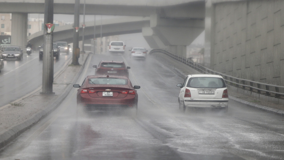  منخفض جوي ماطر طويل التأثير يبدأ السبت ويشتد الأحد والاثنين