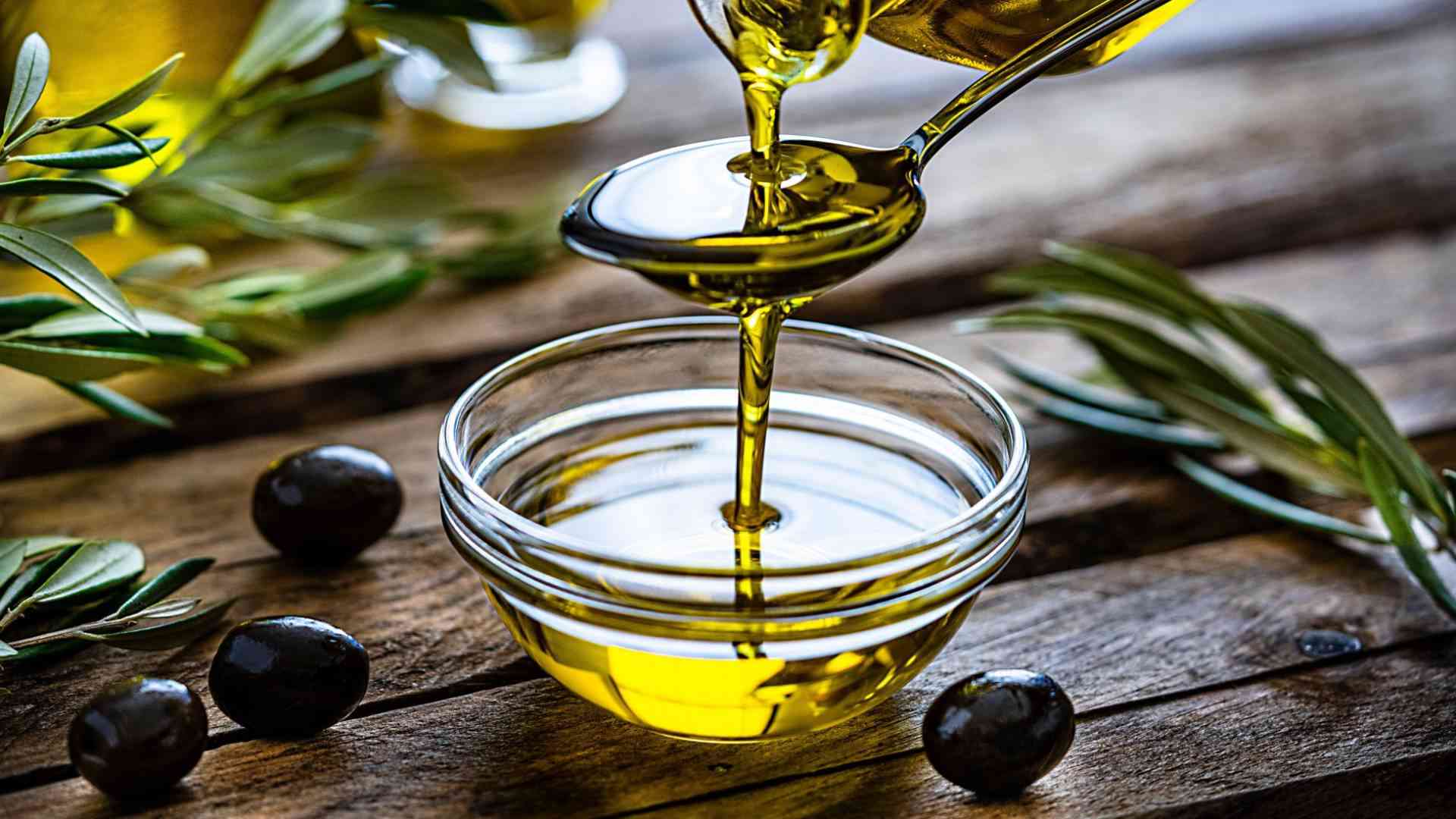 دراسة: زيت الزيتون يخفض خطر الوفاة بنسبة 20%