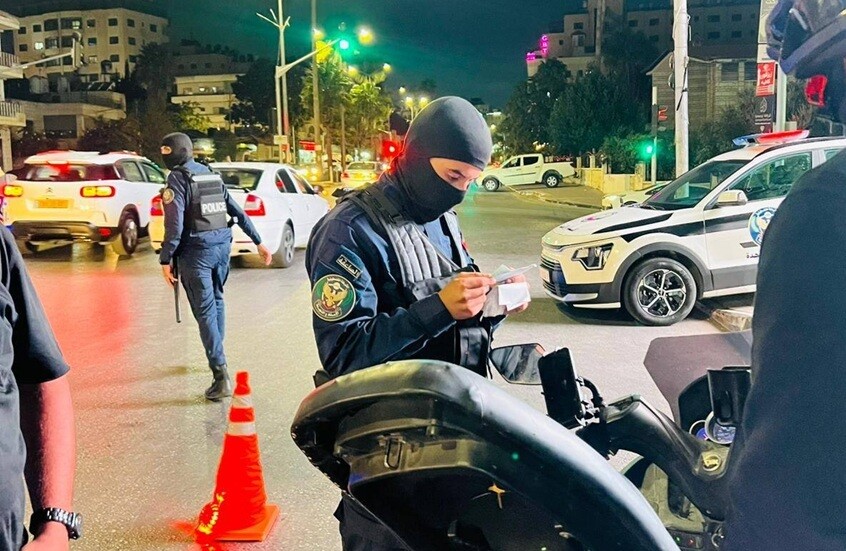 جريمة مروعة تهز رام الله ..  أب يقتل طفله ويحرق جثمانه  ..  صور 