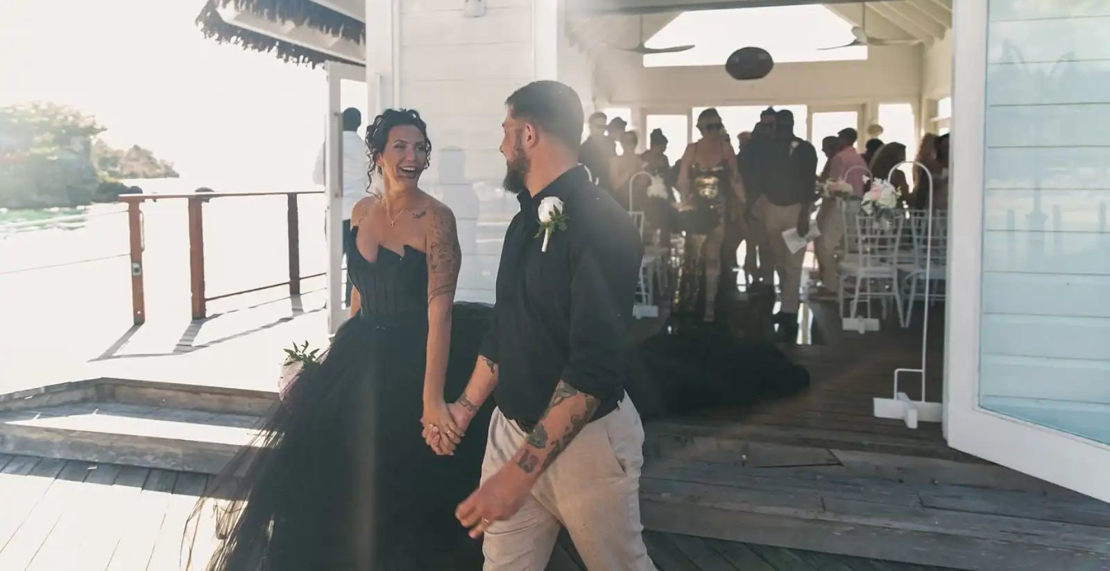 قصة زواج استثنائية تنتهي بموافقة في غرينتش