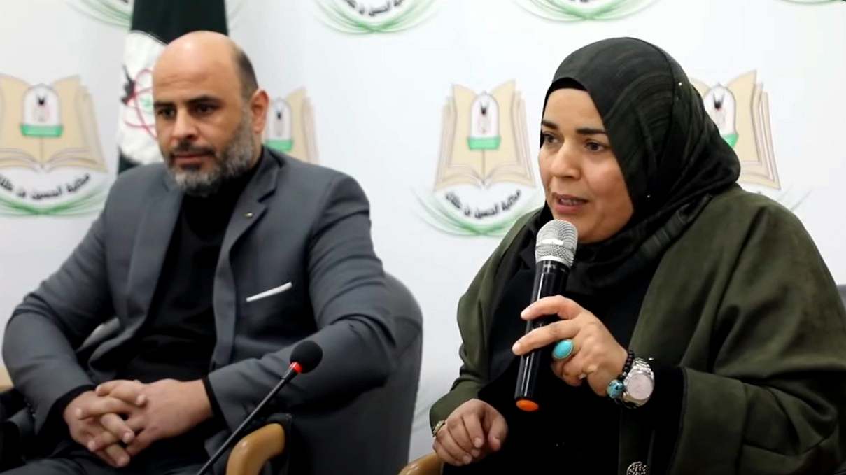 حوارية في اليرموك بعنوان المدارس اللسانية المعاصرة 