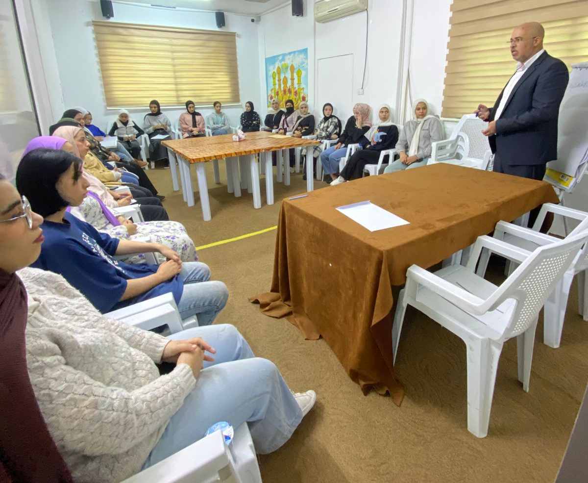 ورشة في مركز شابات لواء الطيبة حول إدارة المشاريع
