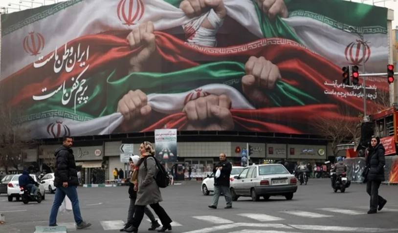 هل سيطبق ترامب نموذج فنزويلا في إيران 