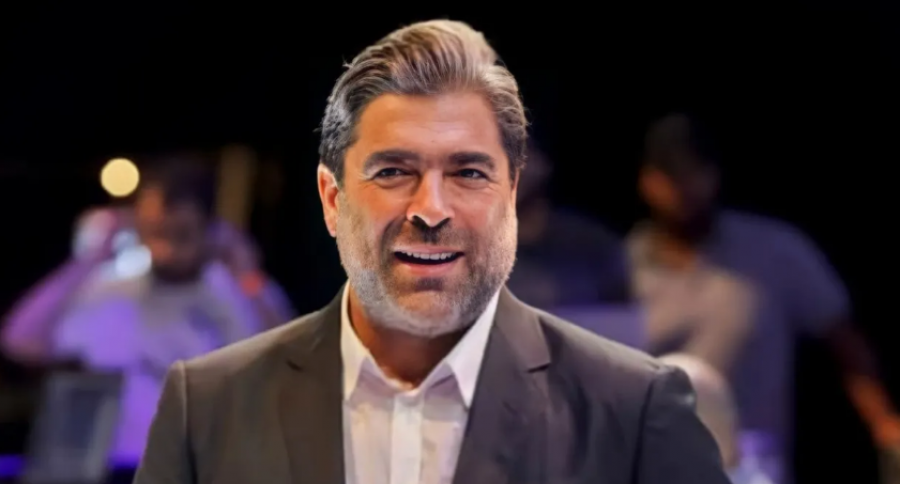 وائل كفوري ينجو من الموت ..  هذا ما حدث بالطائرة