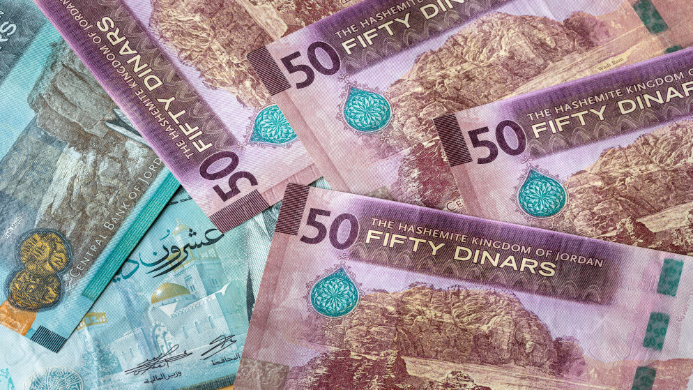 ضريبة الدخل تبدأ بصرف 40% من رديات المكلفين الأحد