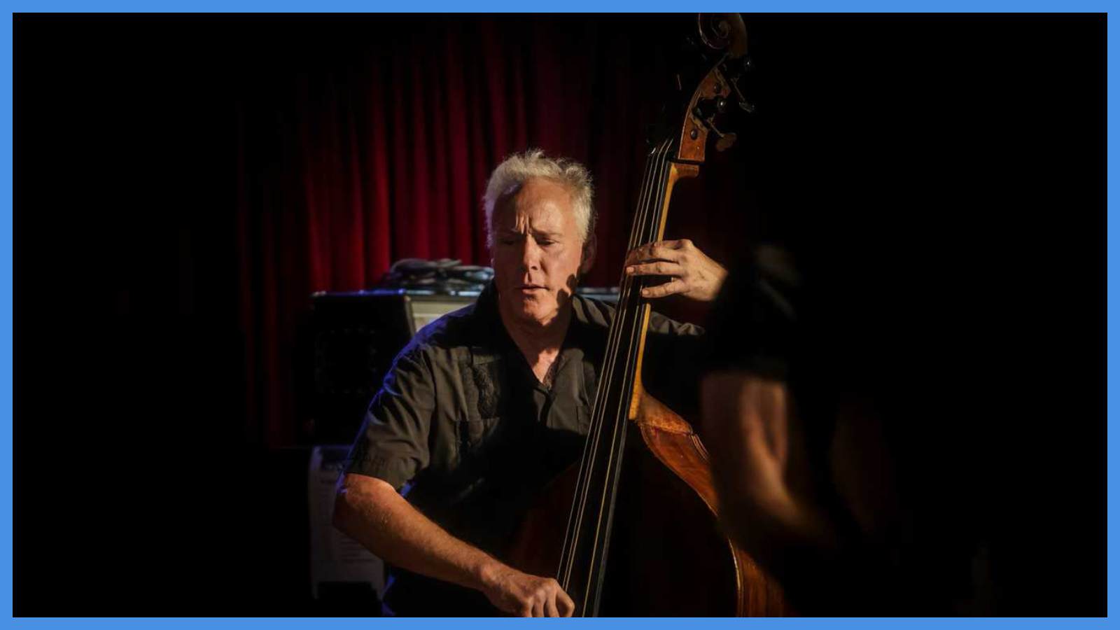 حادث مروع ينهي حياة فنان شهير ..  تفاصيل مؤلمة