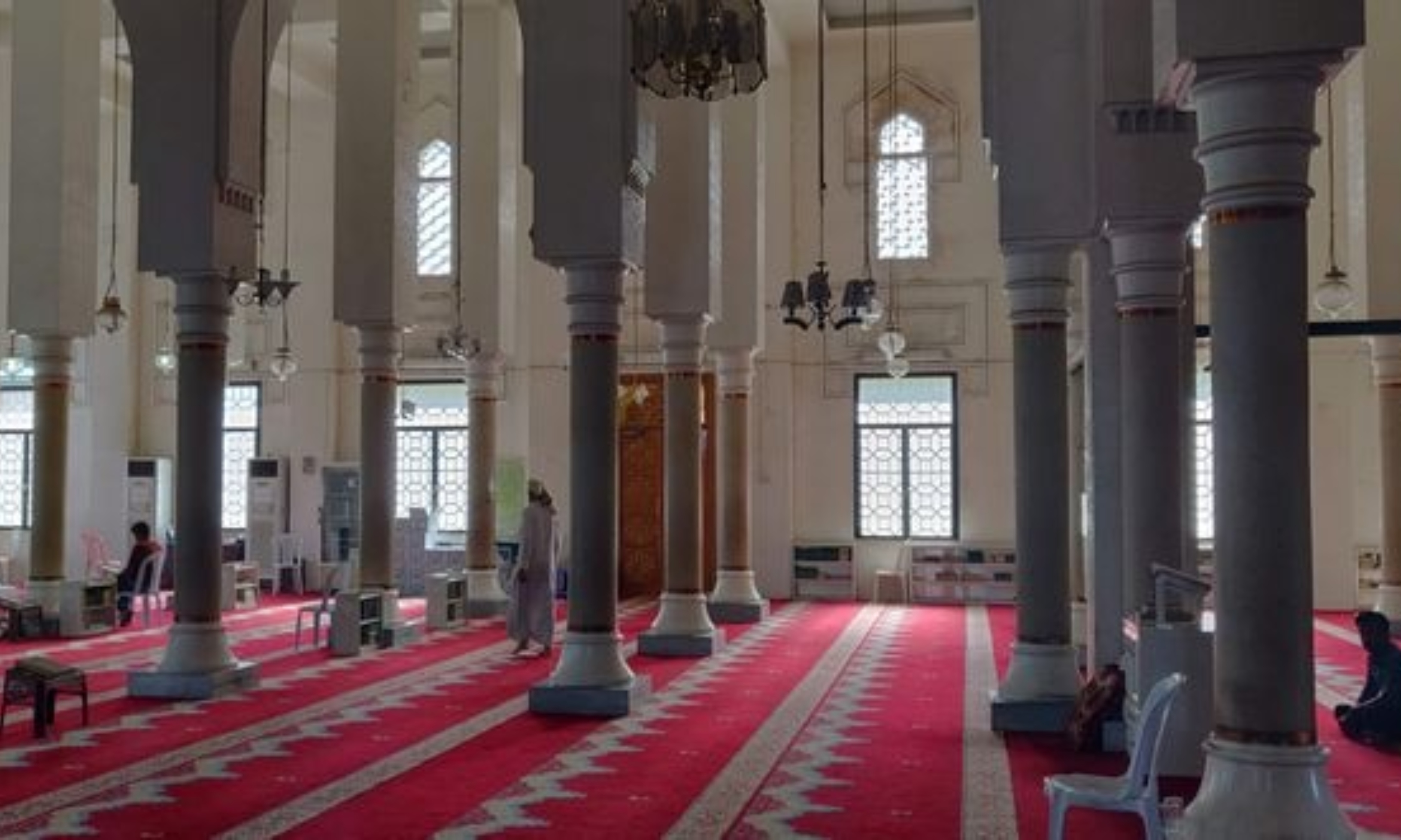 إصابة 9 أشخاص في مشاجرة بين إمام ومؤذّن بجرش