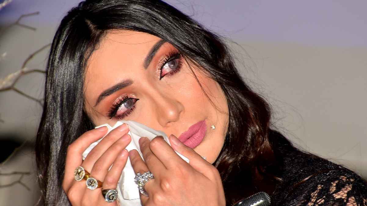 الترك يهدد دنيا بطمة علناً ..  ما القصة