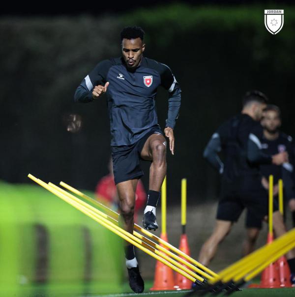 النشامى ينهي تحضيراته لمواجهة السعودية بنصف نهائي كأس العرب