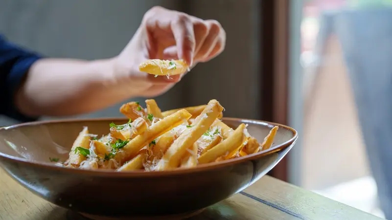 تناول البطاطس المقلية بكثرة يرفع خطر الإصابة بالسكري