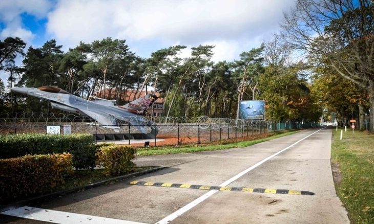 طائرة مسيّرة تعلق الملاحة الجوية في بلجيكا