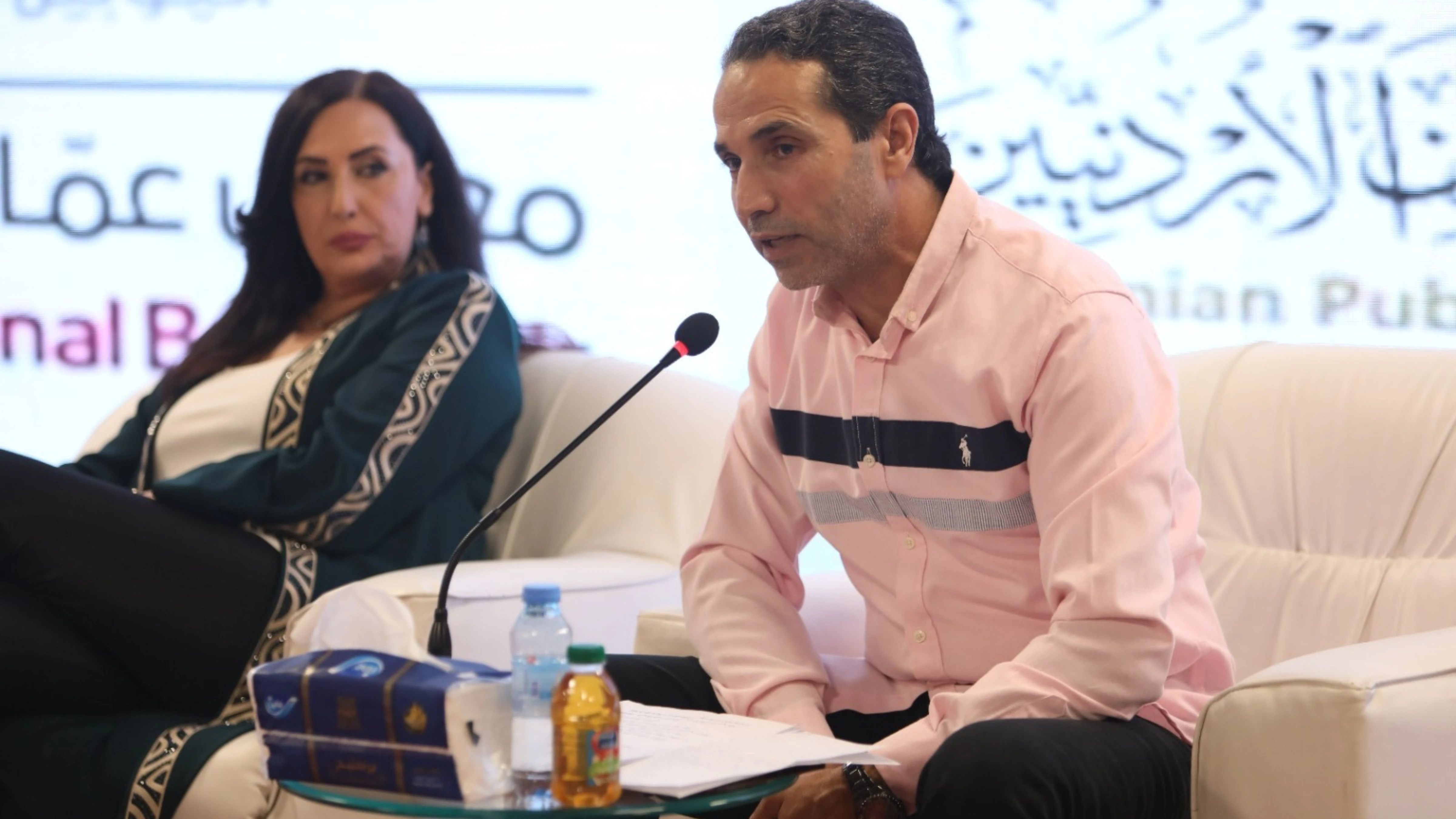 أين اختفت الثقافة من الإعلام العربي؟ ..  تفاصيل الندوة الثقافية في معرض عمان للكتاب