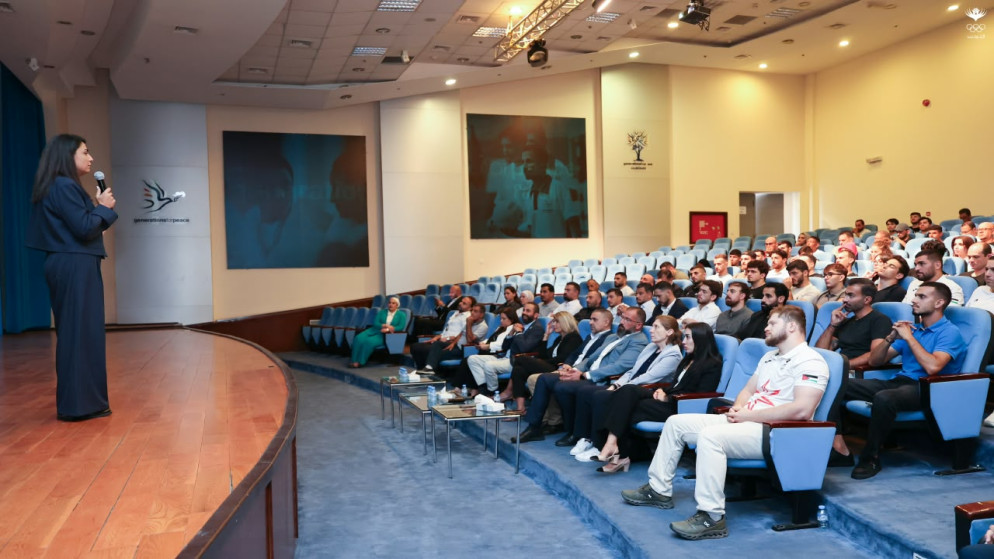 اللجنة الأولمبية تجتمع بالبعثة المشاركة في ناغويا 2026