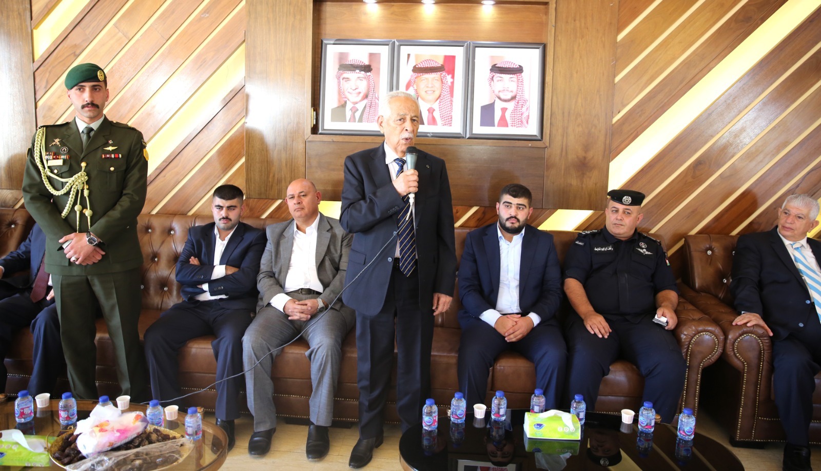 العيسوي يعزي الدويري والخصاونة والمقابلة وبوران