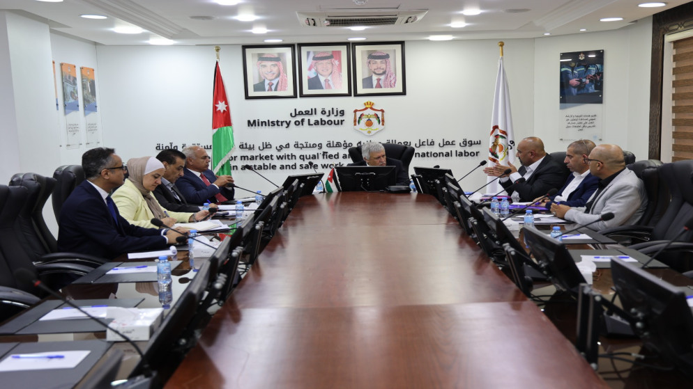 القطامين يوجه بتعزيز التعاون مع نقابة مكاتب استقدام العاملين في المنازل