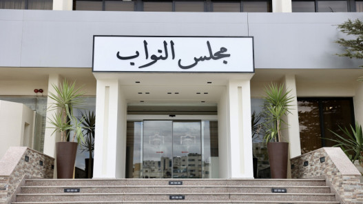 توافق مبدئي على آلية تعيين المدير التنفيذي للبلديات