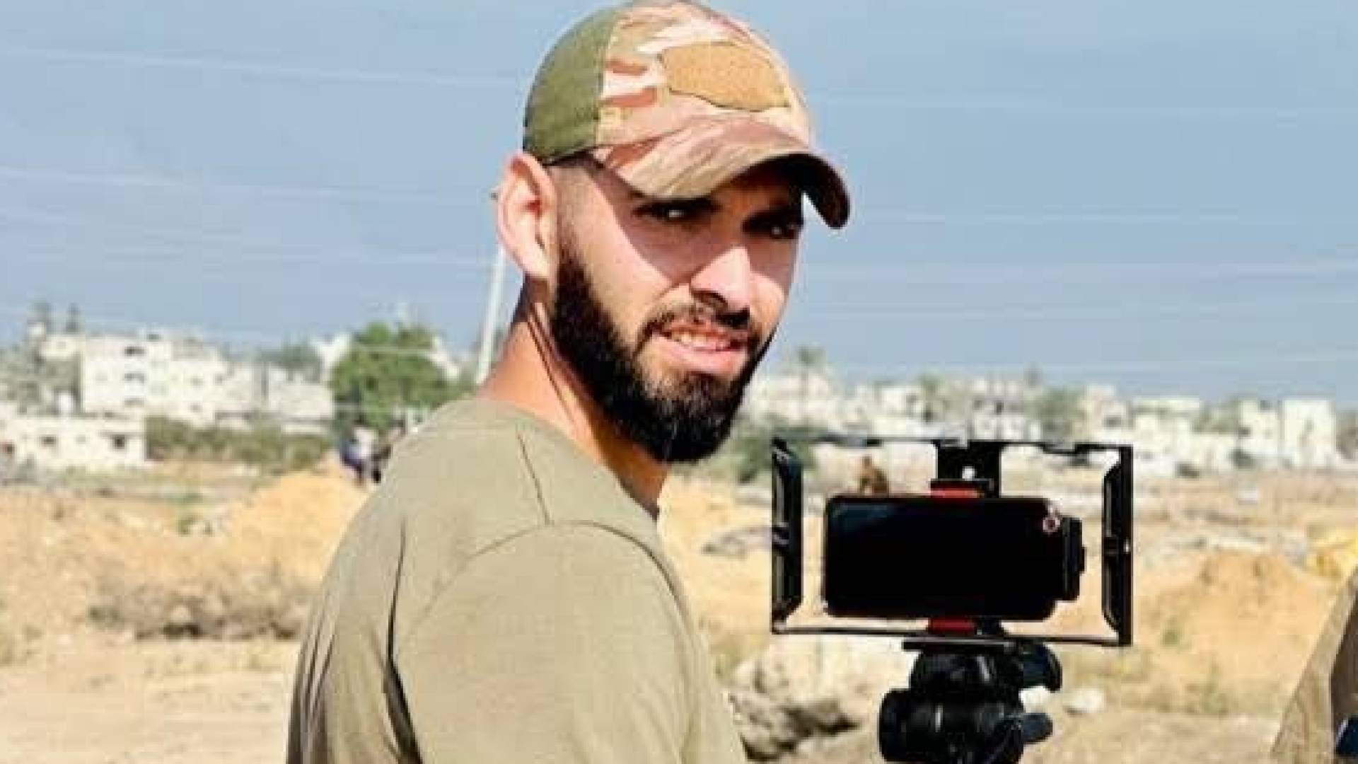 استشهاد المصور الصحفي في قناة الجزيرة أحمد وشاح 