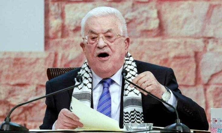 عباس ينشر مسودة الدستور المؤقت ويدعو لمشاركة شعبية