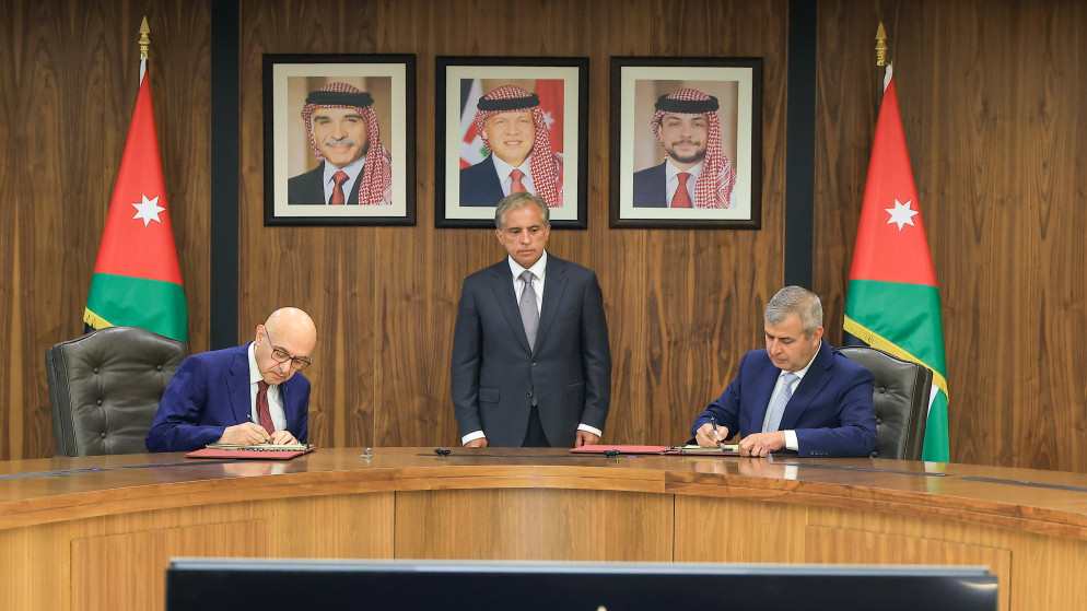 توقيع أول اتفاقية استثمار لإنتاج الأمونيا الخضراء في الأردن