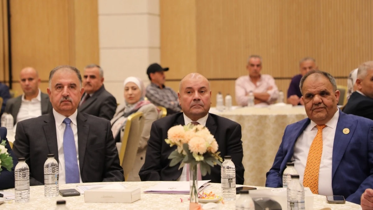 افتتاح الأكاديمية الحزبية لحزب المحافظين وإطلاق منصتها الرقمية 