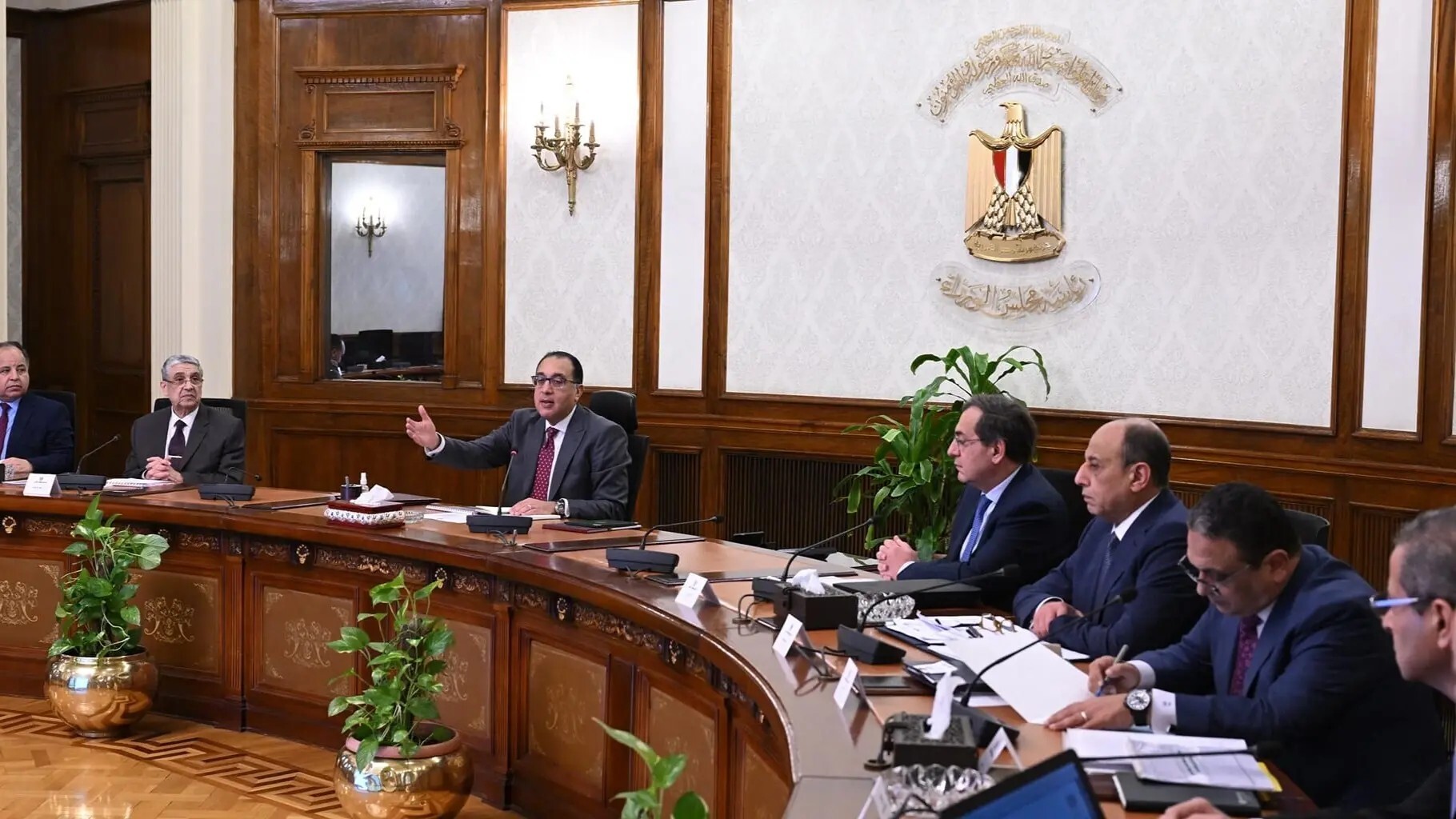 الحكومة المصرية تقدم استقالتها  