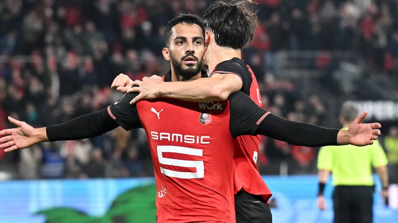 اختيار التعمري في التشكيلة المثالية للدوري الفرنسي