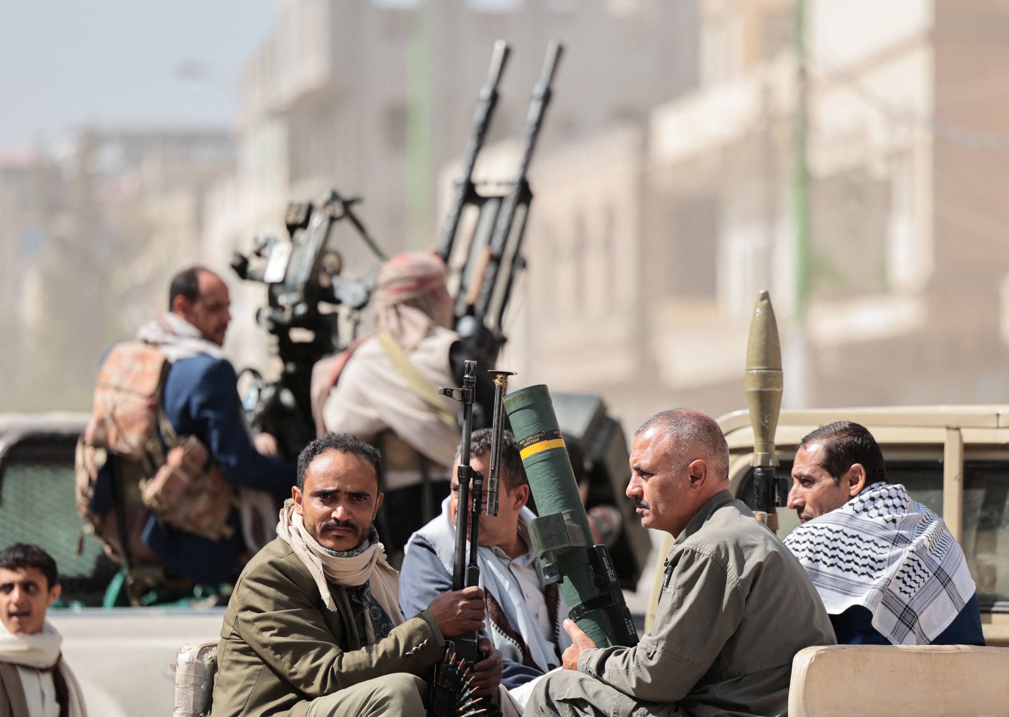 الحوثي تدعي سقوط قتلى وجرحى بقصفها تحشيدات عسكرية في مأرب والمخا