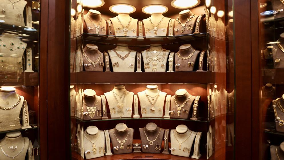 أسعار الذهب محليا تسجّل مستوى قياسيا جديدا