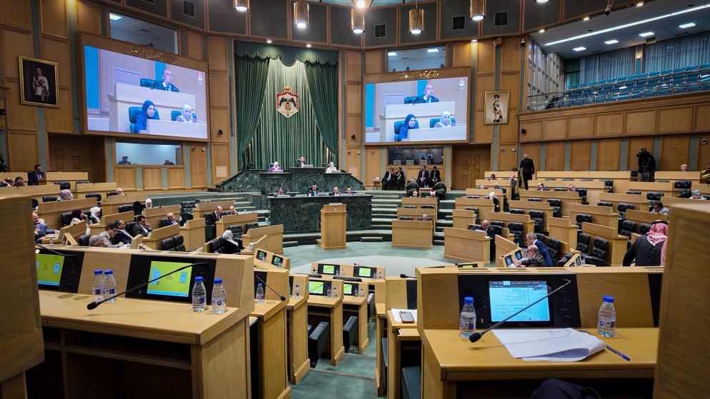 مجلس النواب يقرّ منع الطعن بنتائج التوجيهي أمام القضاء