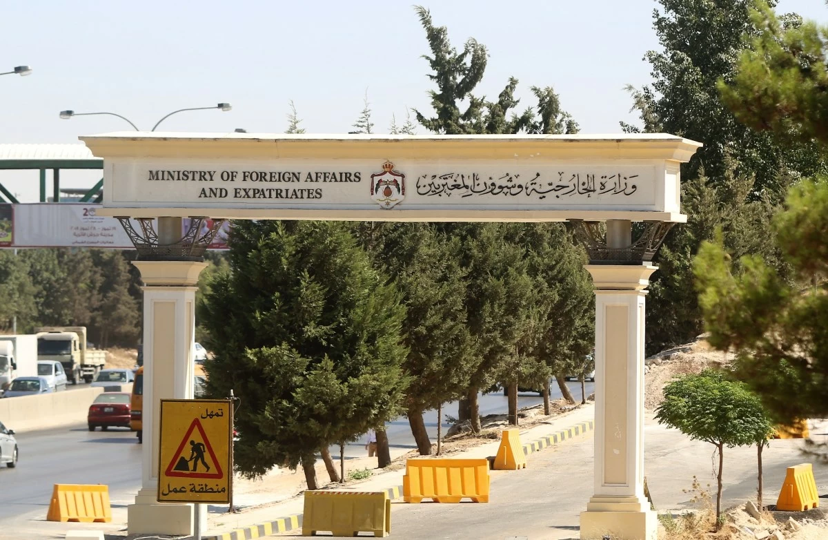 الأردن يدين هجوم الحوثيين على مطار الملك فهد