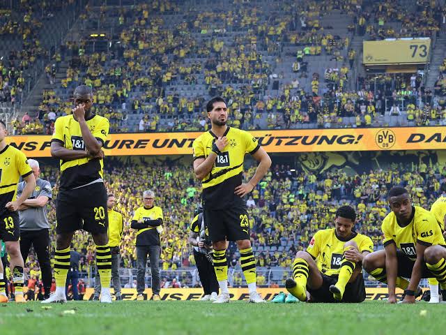 دورتموند يستهل مشواره في الدوري الألماني بفوز على هامبورغ