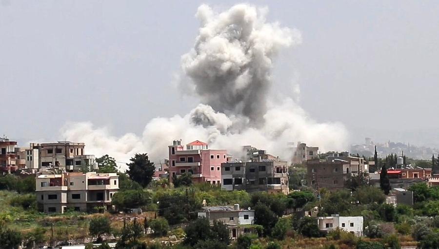 الاحتلال يخرق الاتفاق مع لبنان بغارة وتفجير وقصف