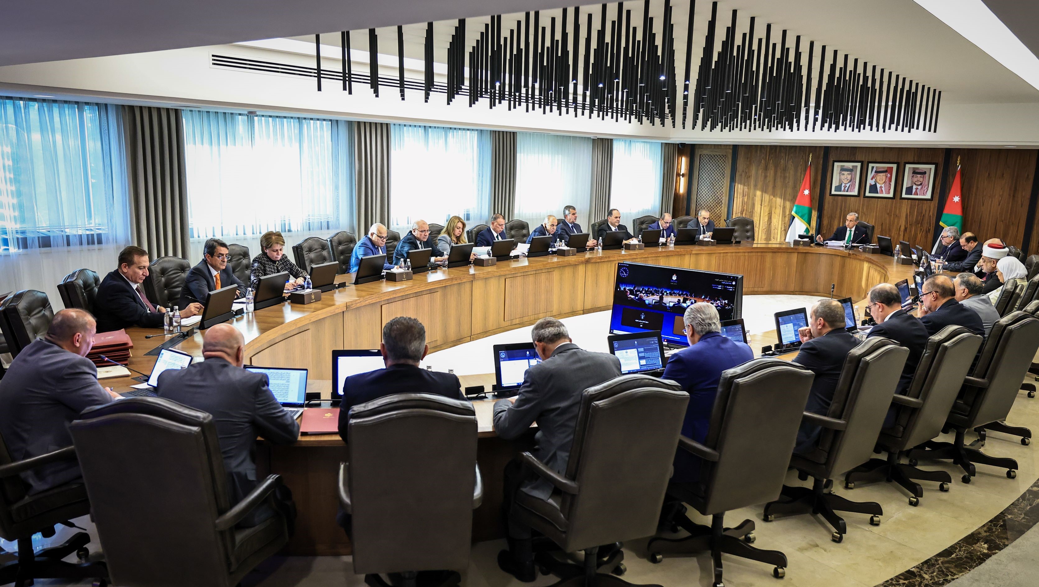 قرارات حكومية مهمة الأحد