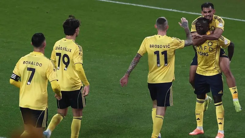 بنقاط التعاون ..  النصر يقلص الفارق مع الهلال