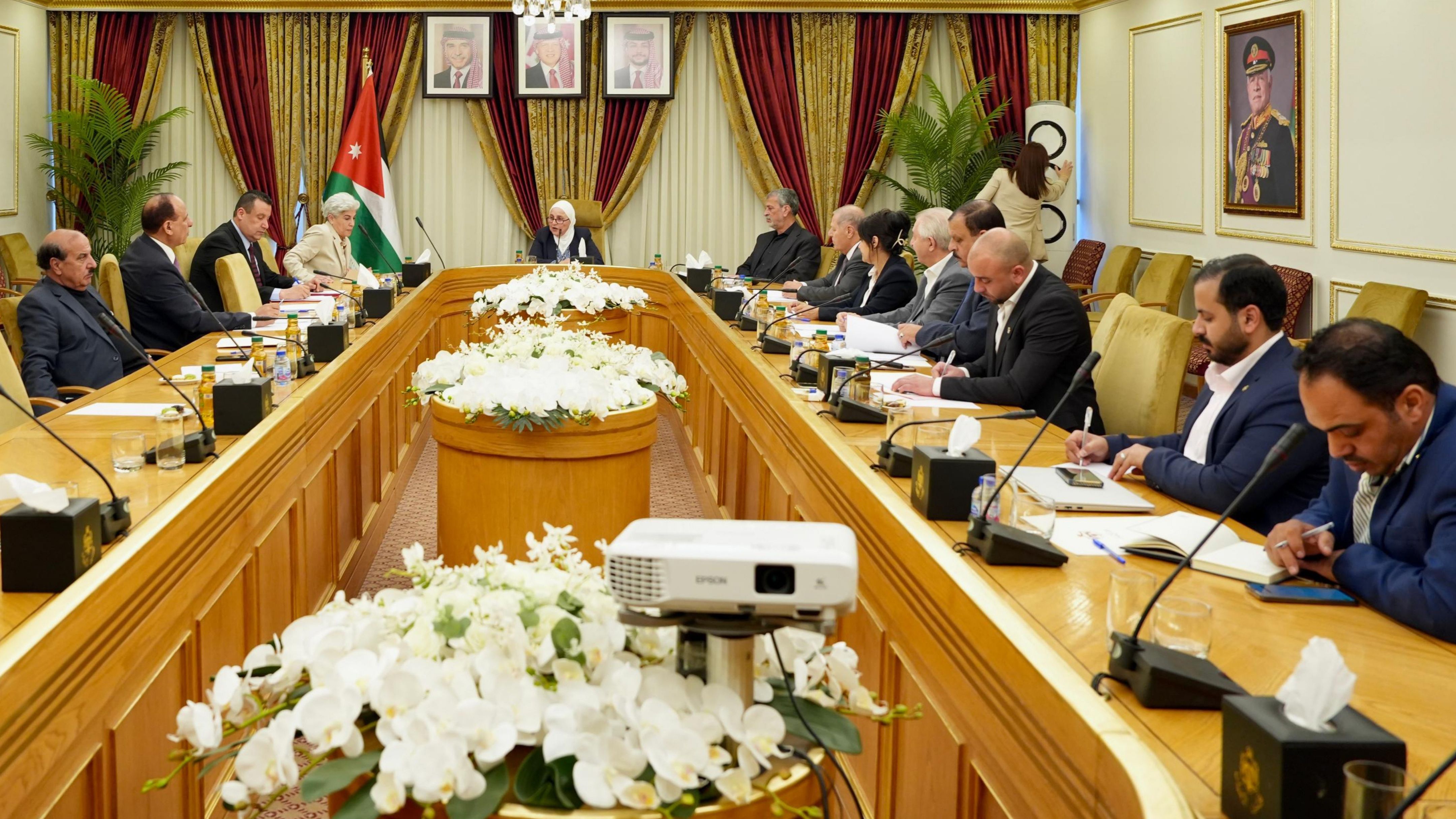 الأخوة الأردنية التونسية بالأعيان تلتقي سفيرة تونس