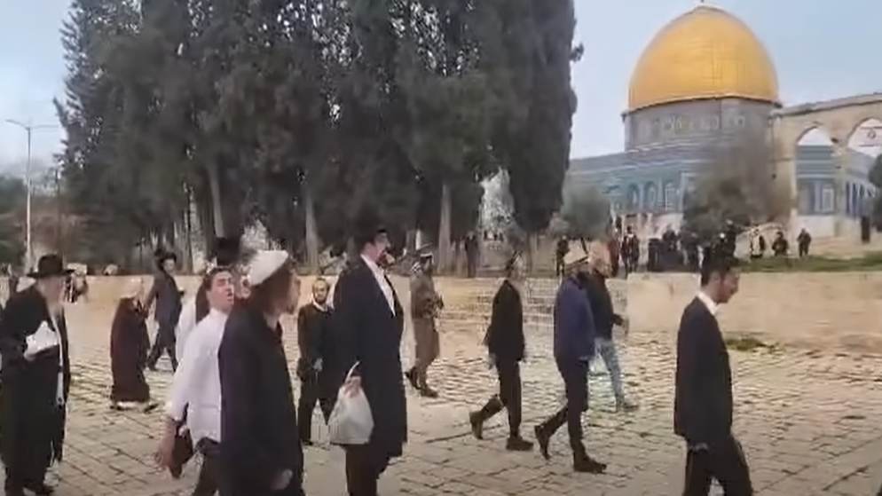 مستوطنون يقتحمون المسجد الأقصى وسط تمديد غير مسبوق لساعات الاقتحام