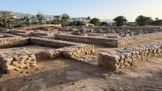 سلطة العقبة تبحث تطوير خدمات وتمكين ذوي الإعاقة