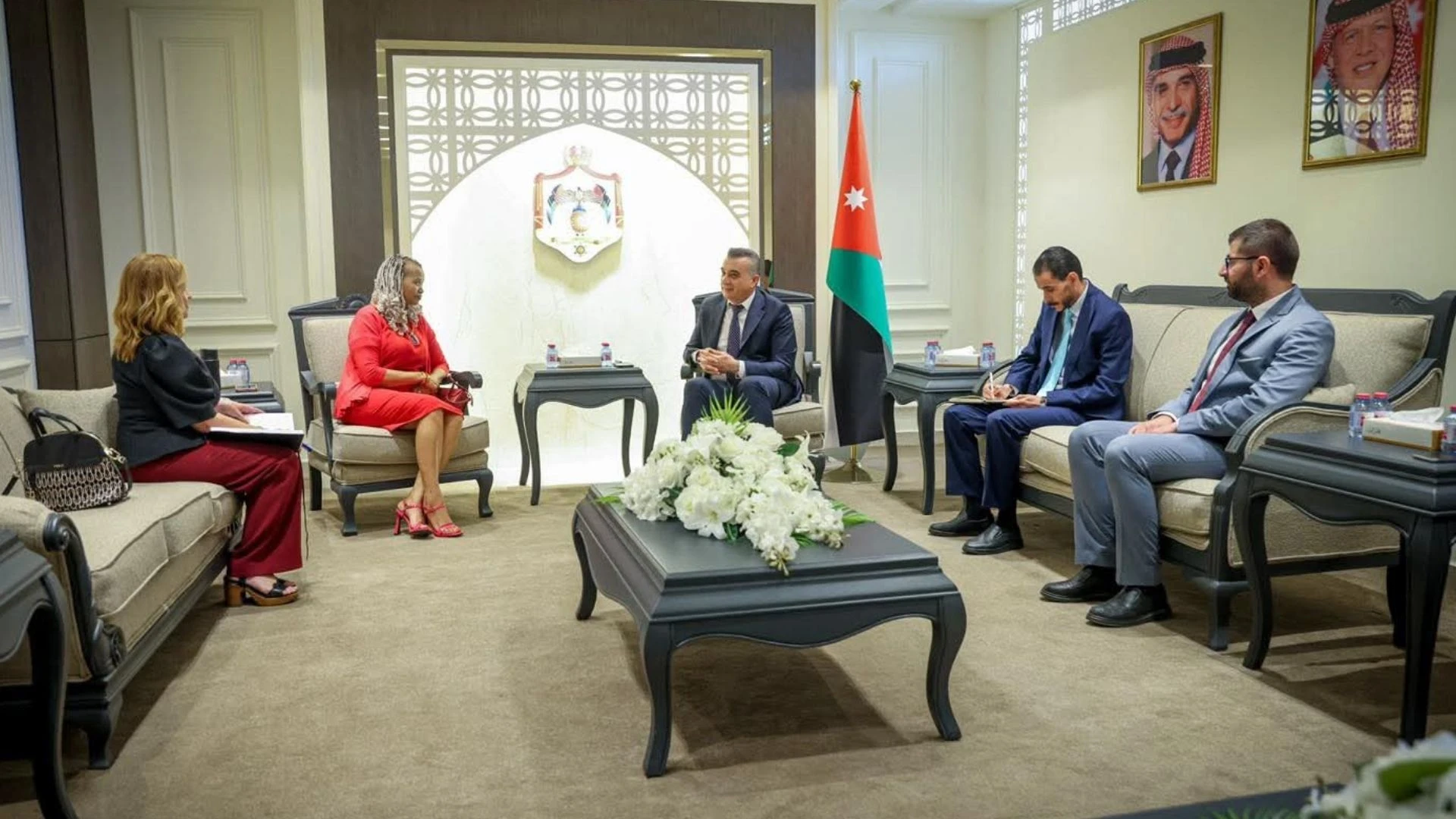 الخارجية النيابية تبحث وسفيرة جنوب أفريقيا تعزيز العلاقات