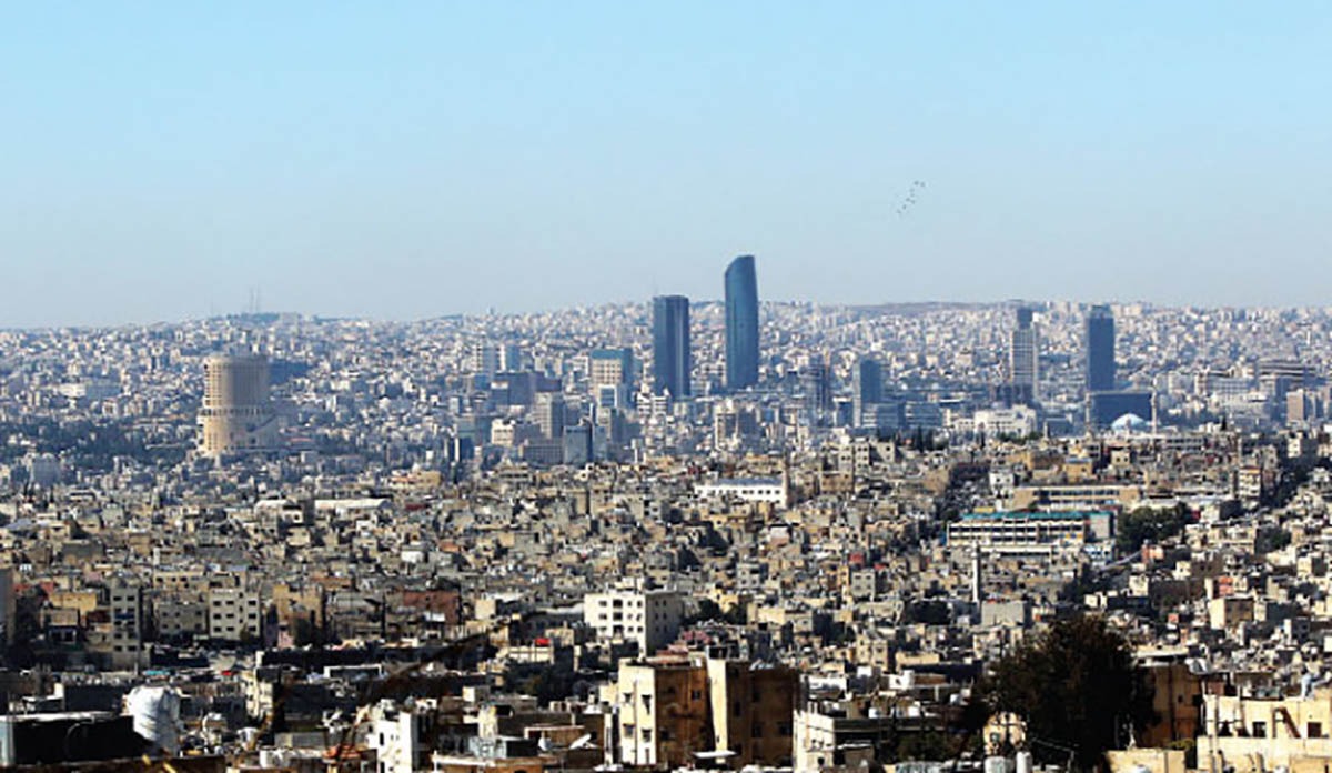 أجواء حارة وجافة  في اغلب المناطق حتى الجمعة